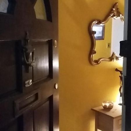 Edinburgh Two Bedroom Apartment With Free Side Street Parking 24 Hours Εξωτερικό φωτογραφία