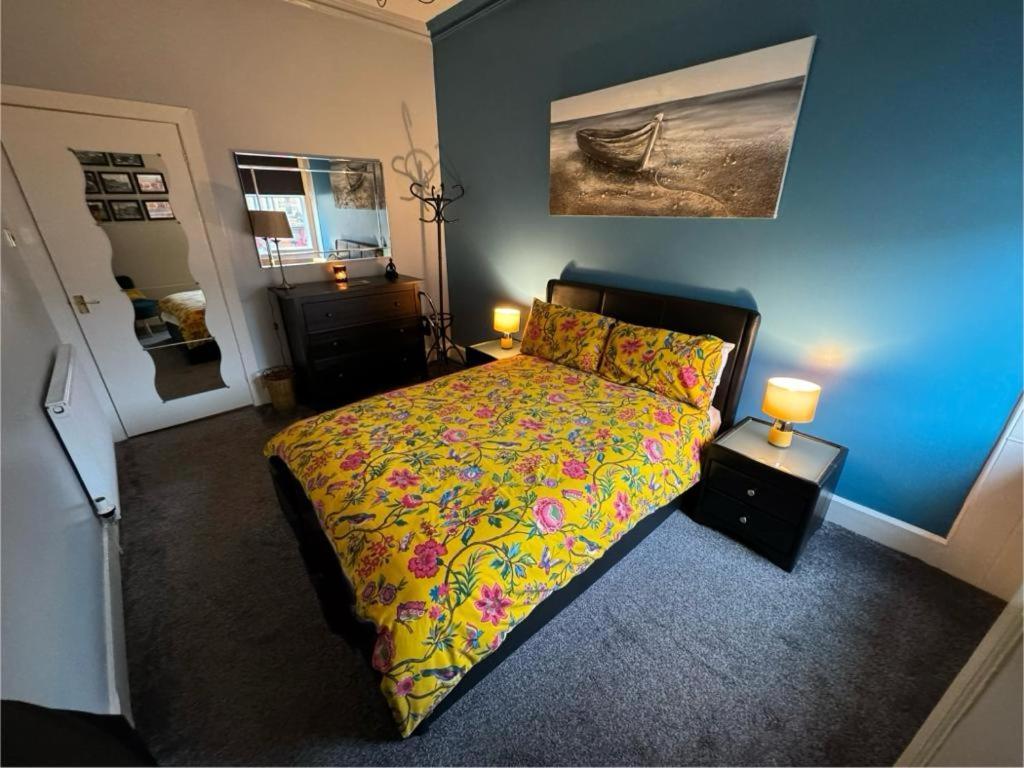 Edinburgh Two Bedroom Apartment With Free Side Street Parking 24 Hours Εξωτερικό φωτογραφία